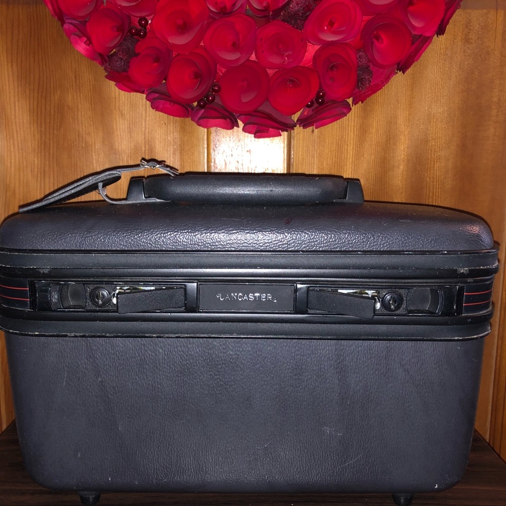 Train Case Black - image 1